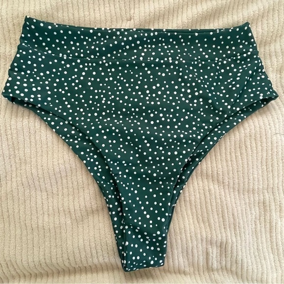 High Waisted Bikini Size M Polka Dots Green & White Stretchy Great Condition - Picture 5 of 10